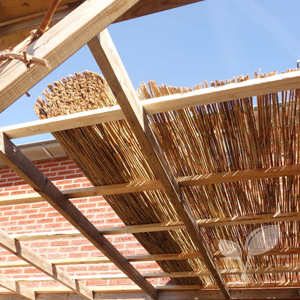 Rieten dakbedekking maken